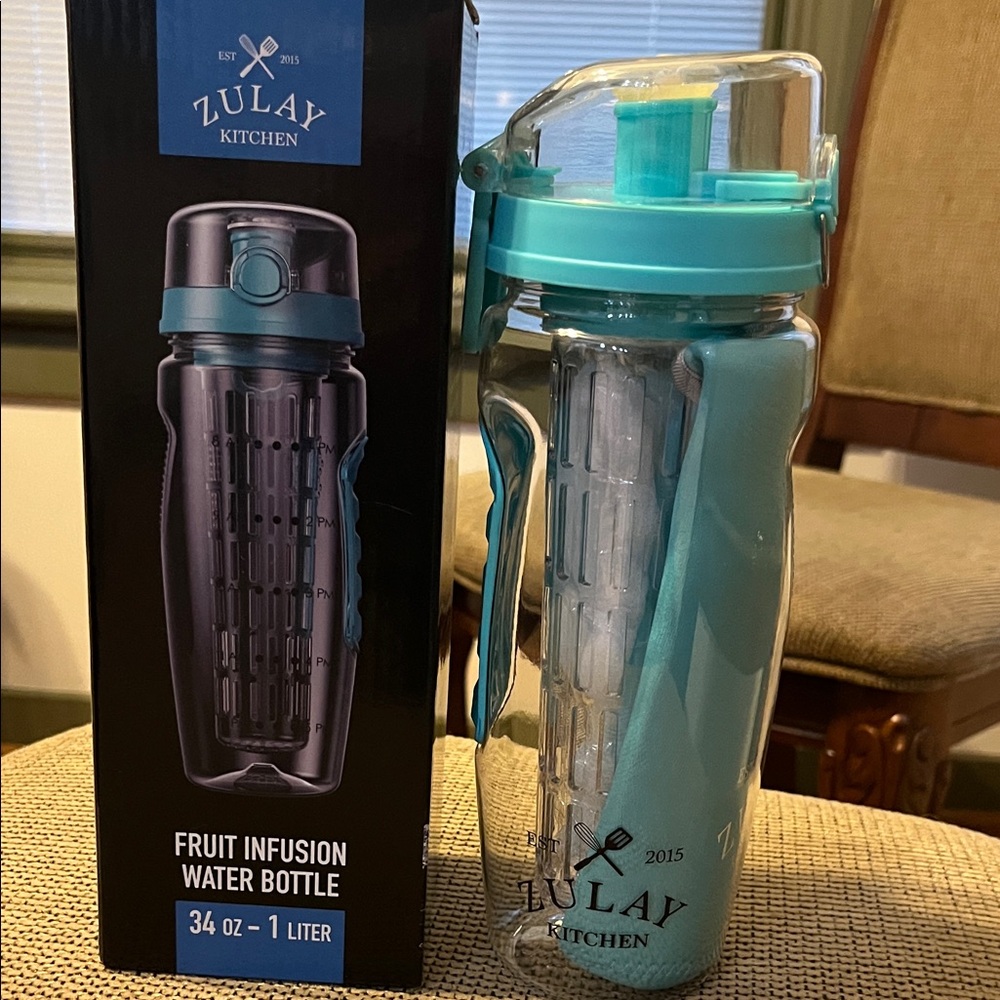 Aqua Fruit Infusion Water Bottle